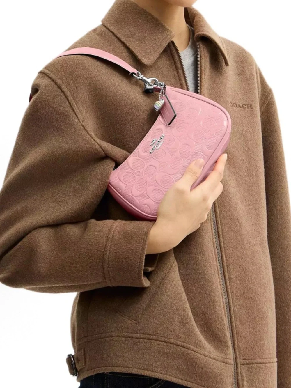 NWT Coach! Teri Mini Crossbody BagIn Signature Leather With Heart Charm 🌸 ccz29 - Picture 9 of 10
